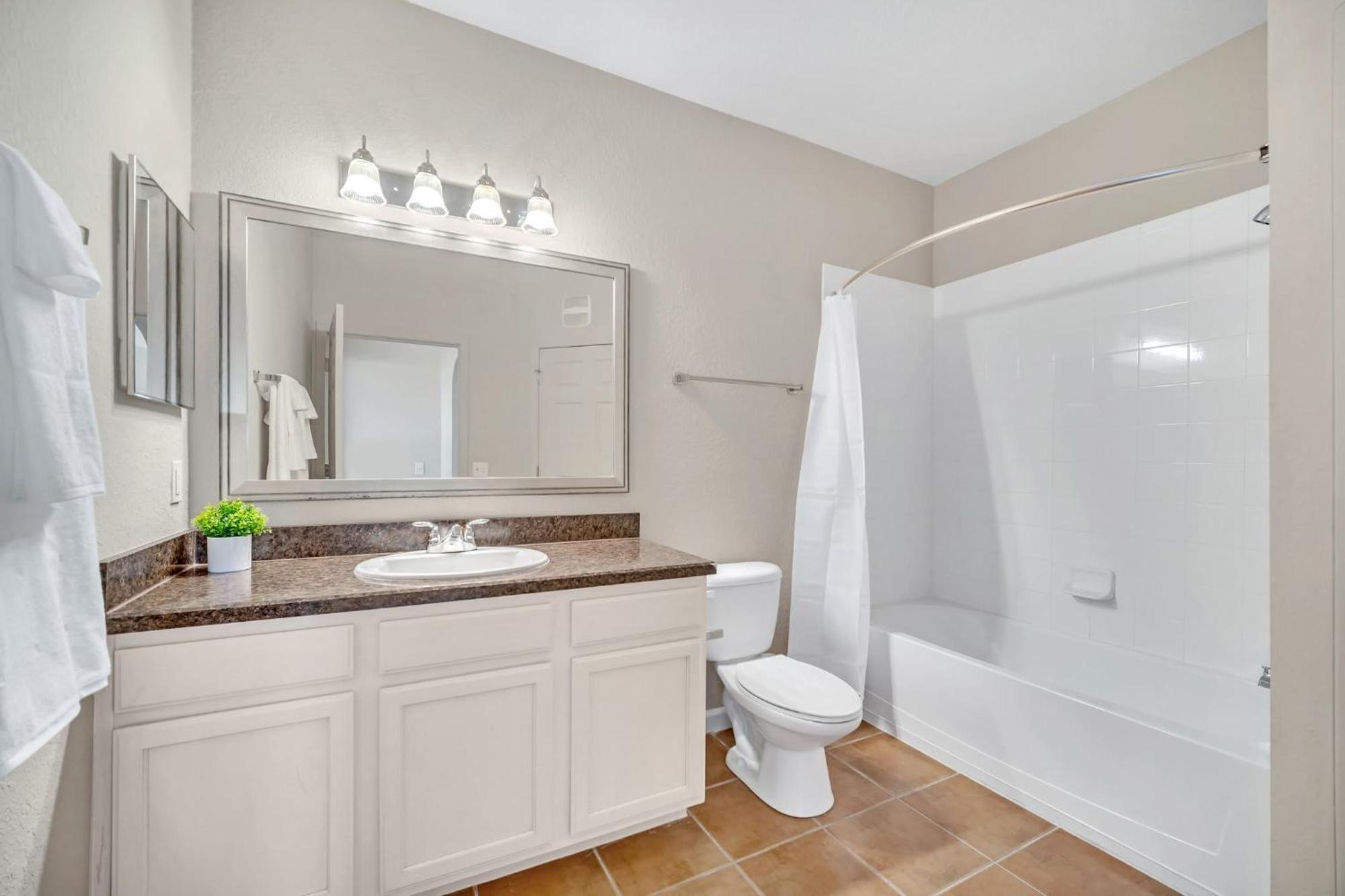 Spacious 2Br Condo W Pool & Hot Tub Near Disney Orlando Kültér fotó